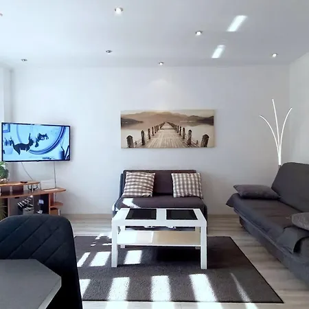 In Nowe Mit Garten By Interhome Apartament Kołobrzeg